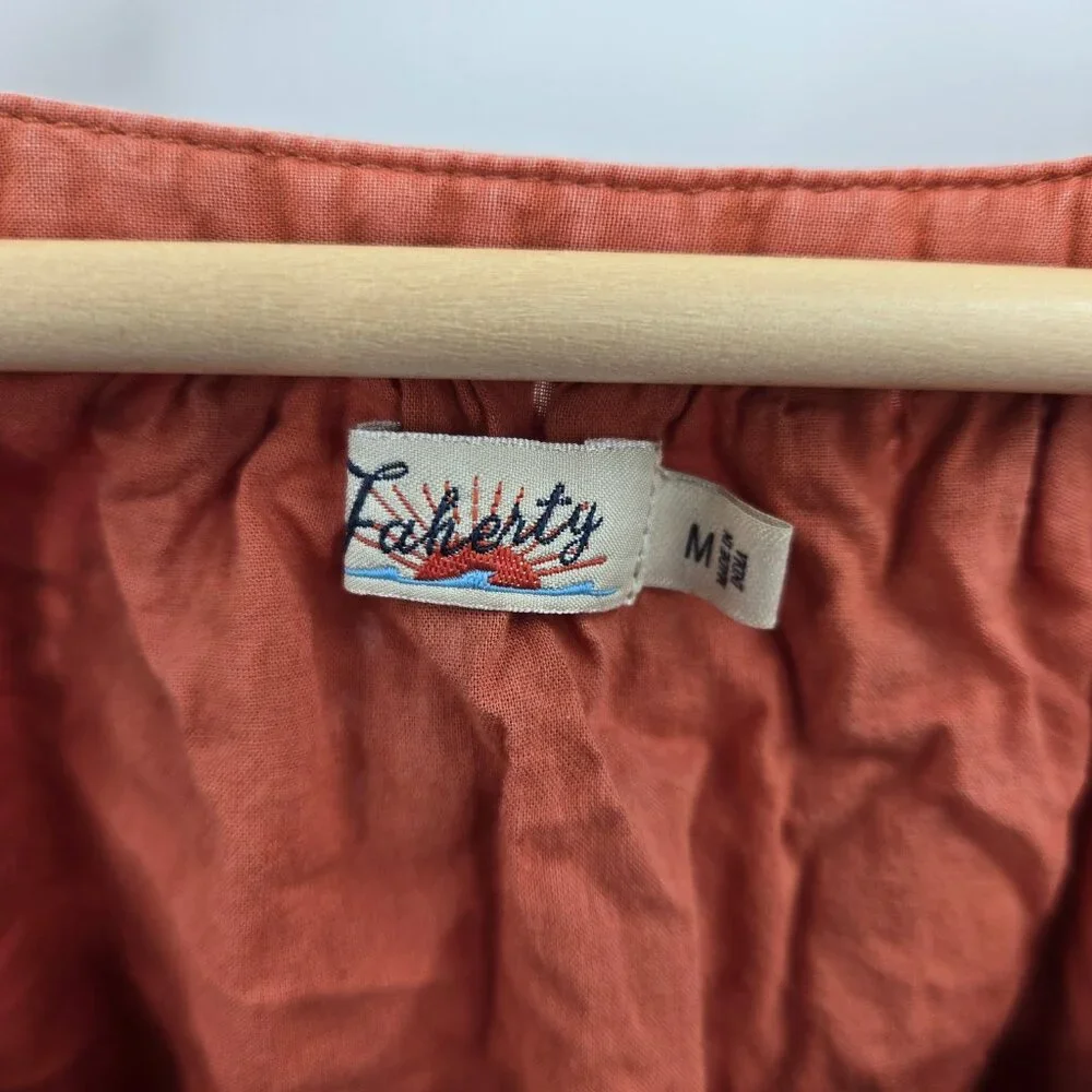 Faherty Rust Burnt Orange Eyelet 100% Organic Cotton Boho Blouse Size Medium - Picture 14 of 16